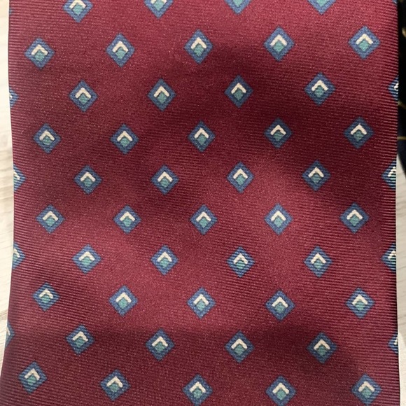 Bundle of 3 Silk Christian Dior Neckties - Picture 3 of 8